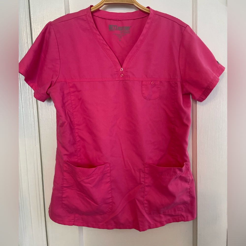 Grey's Anatomy by Barco Short Sleeve V-neck Scrub Top
Womens Medium